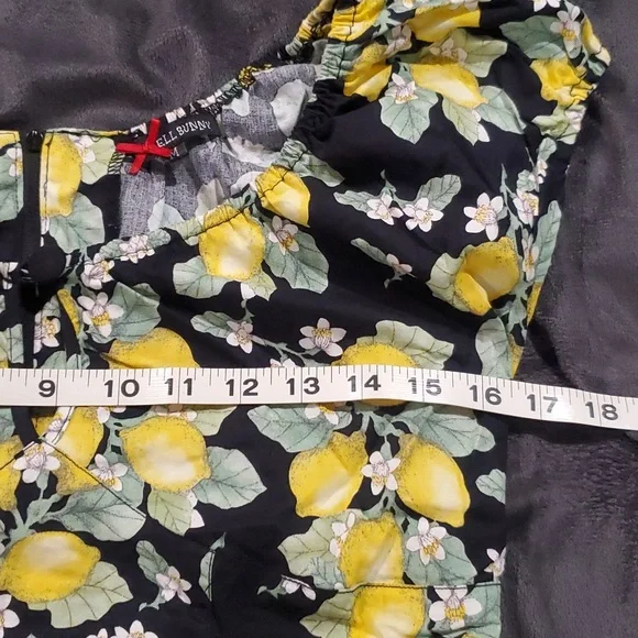 Hell bunny lemon top size small/medium - Picture 4 of 6